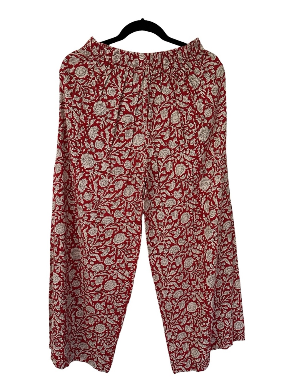 Red Floral Wide-Leg Pants - Picture 2 of 7